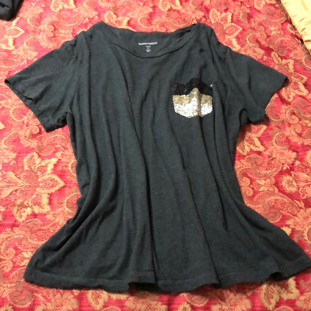 Sequin-Pocket Tee